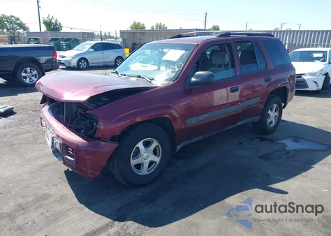 2005 Chevrolet Trailblazer Ls из США, поврежденный, VIN 1GNDT13S252351135
